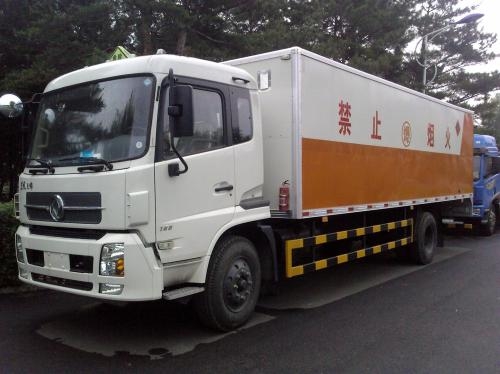 ��̩�������� Σ�U(xi��n)Ʒ�����\(y��n)ݔ